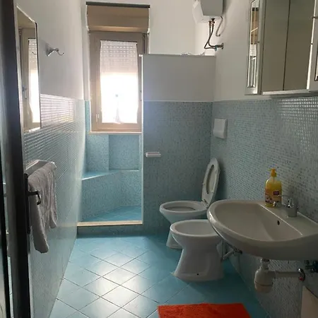 Villa Lady Барі